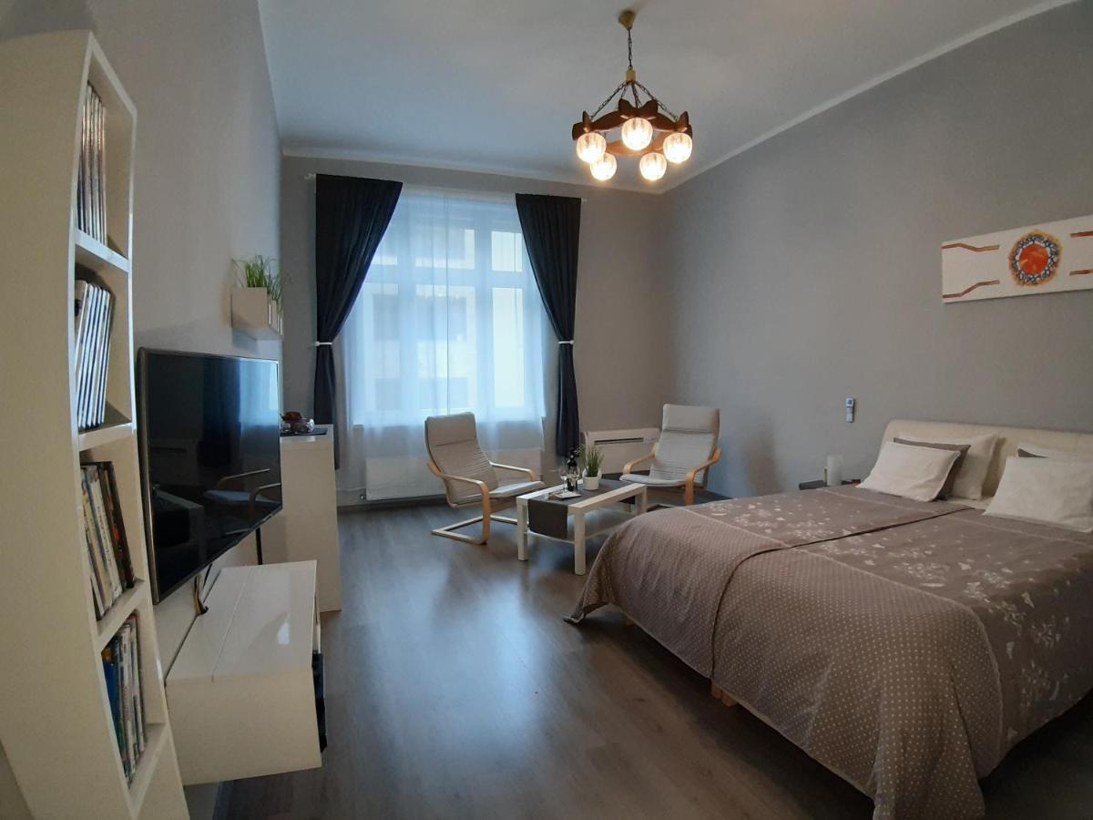 Central Apartment Будапеща Екстериор снимка