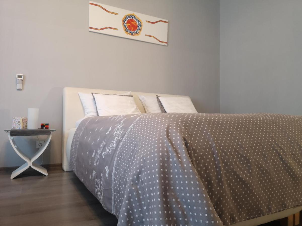 Central Apartment Будапеща Екстериор снимка