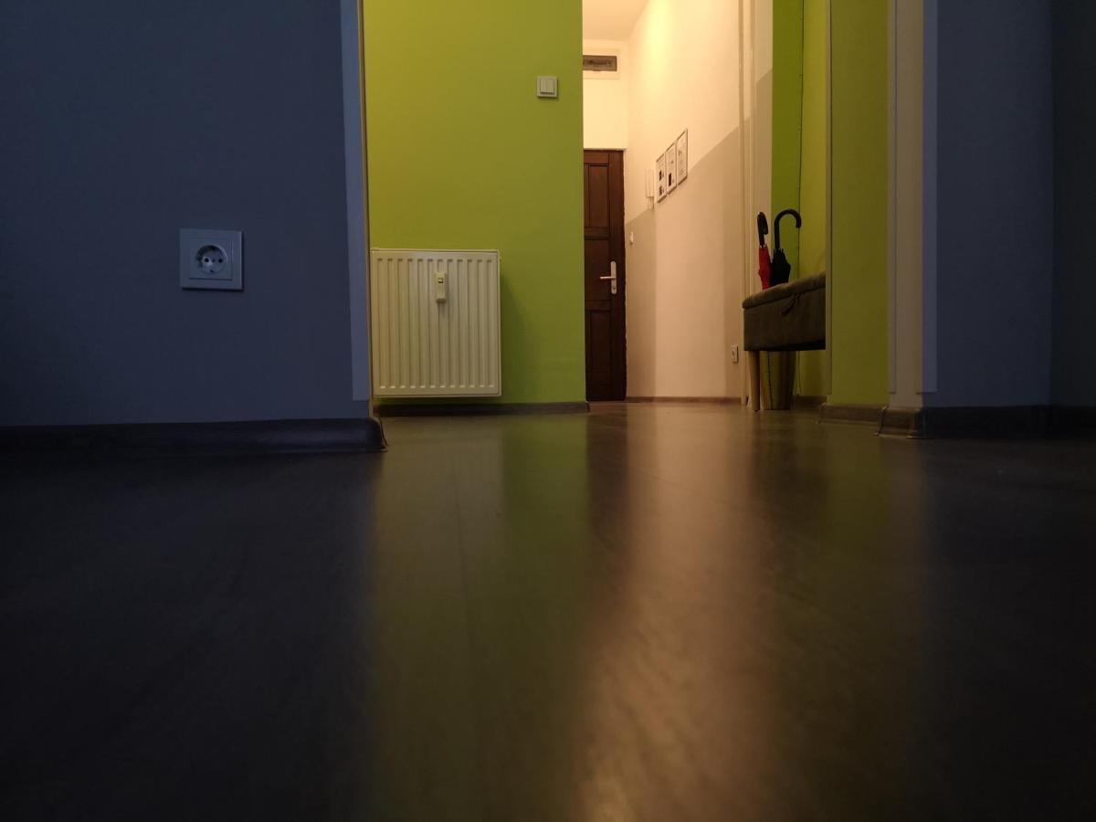 Central Apartment Будапеща Екстериор снимка